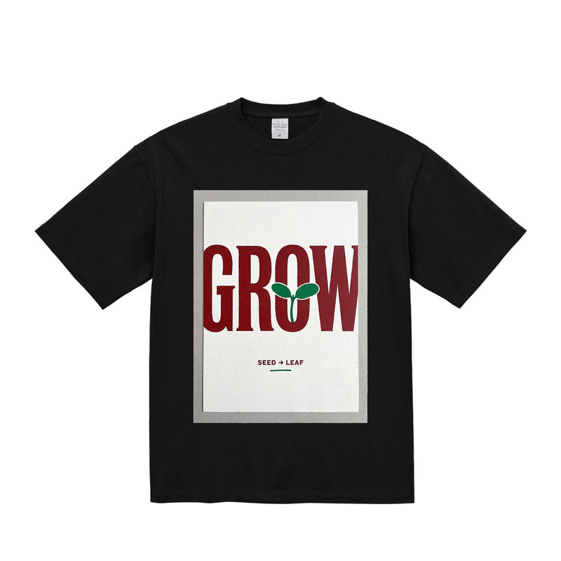 GROW / TYPOGRAPHIC — 9.1oz Graphic Tee 前面プリントの完成イメージ